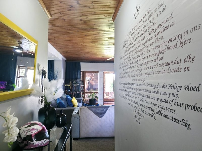 3 Bedroom Property for Sale in Wavecrest Eastern Cape